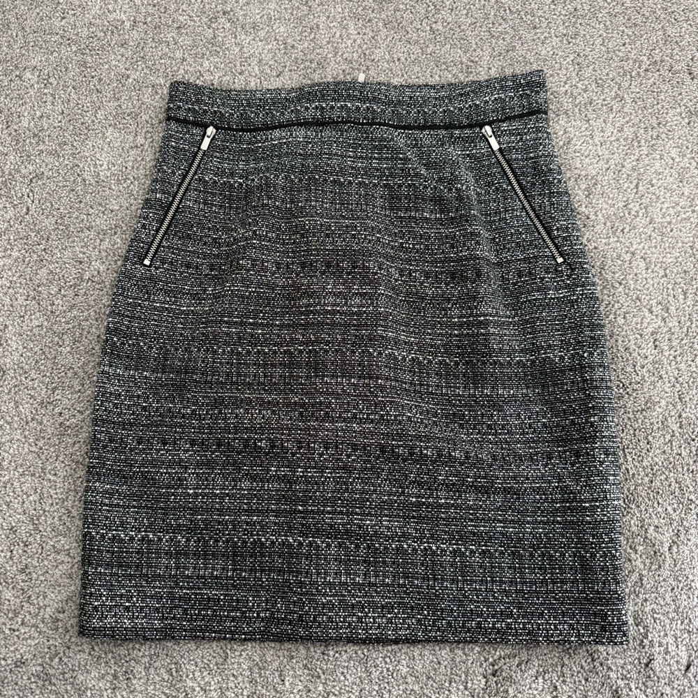 Last Chance-H&M Black and Gray Textured Pencil Skirt